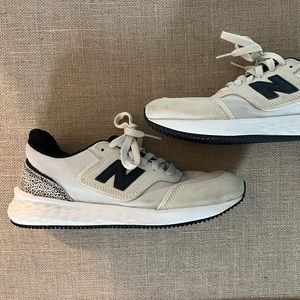 New Balance Tennis Shoes